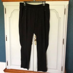 Trek Gear capris